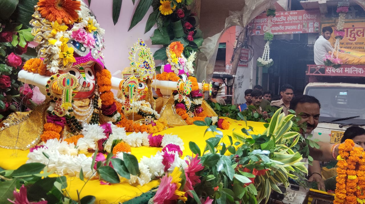 भक्ति, उल्लास और हरिनाम संकीर्तन से गूंजा डिबाई नगर, भगवान श्री जगन्नाथ की भव्य रथयात्रा में उमड़ा जनसैलाब.