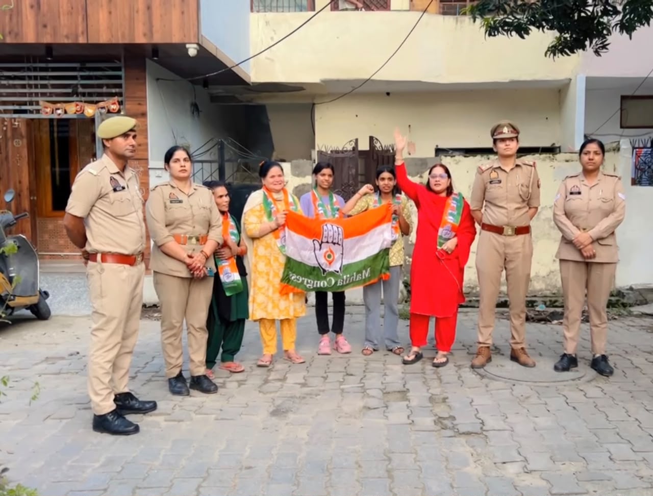 महिला कांग्रेस की प्रदेश अध्यक्ष भारती त्यागी को लखनऊ जाने से रोका, प्रशासन ने किया हाउस अरेस्ट