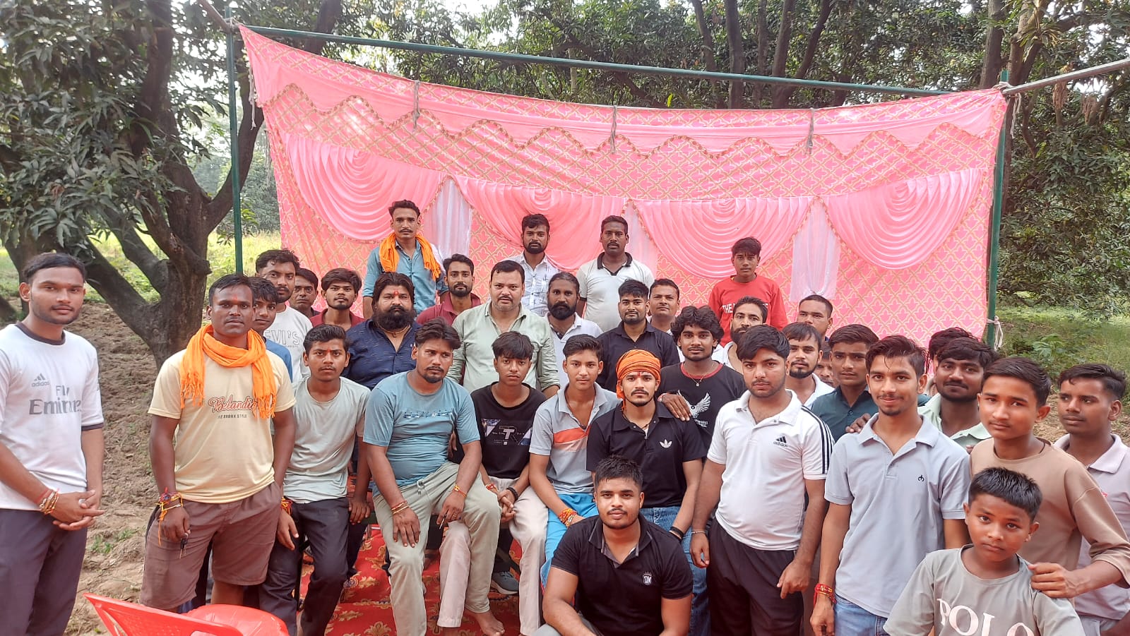 मोहम्मदपुर रुस्तमपुर में विश्व सनातन हिंदू फाउंडेशन का सामूहिक सदस्यता अभियान आयोजित