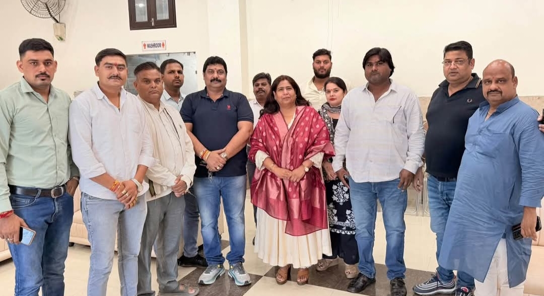 खुर्जा में गणेश चतुर्थी पर भव्य भंडारे का आयोजन, भाजपा नेत्री रंजना सिंह हुई शामिल