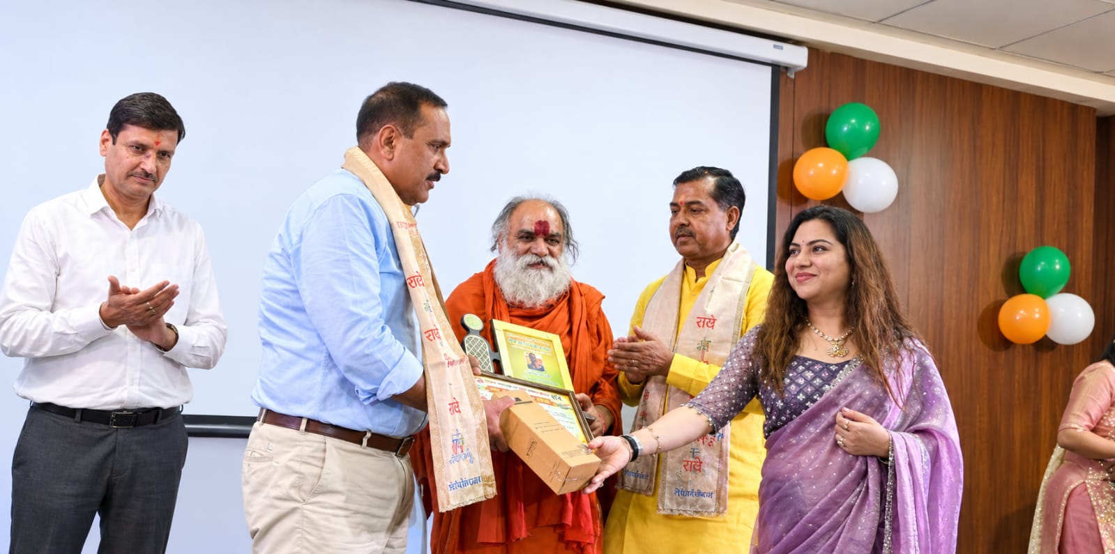 बुलंदशहर के वरिष्ठ पत्रकार अवनीश त्यागी राष्ट्रीय गौरव सम्मान से सम्मानित