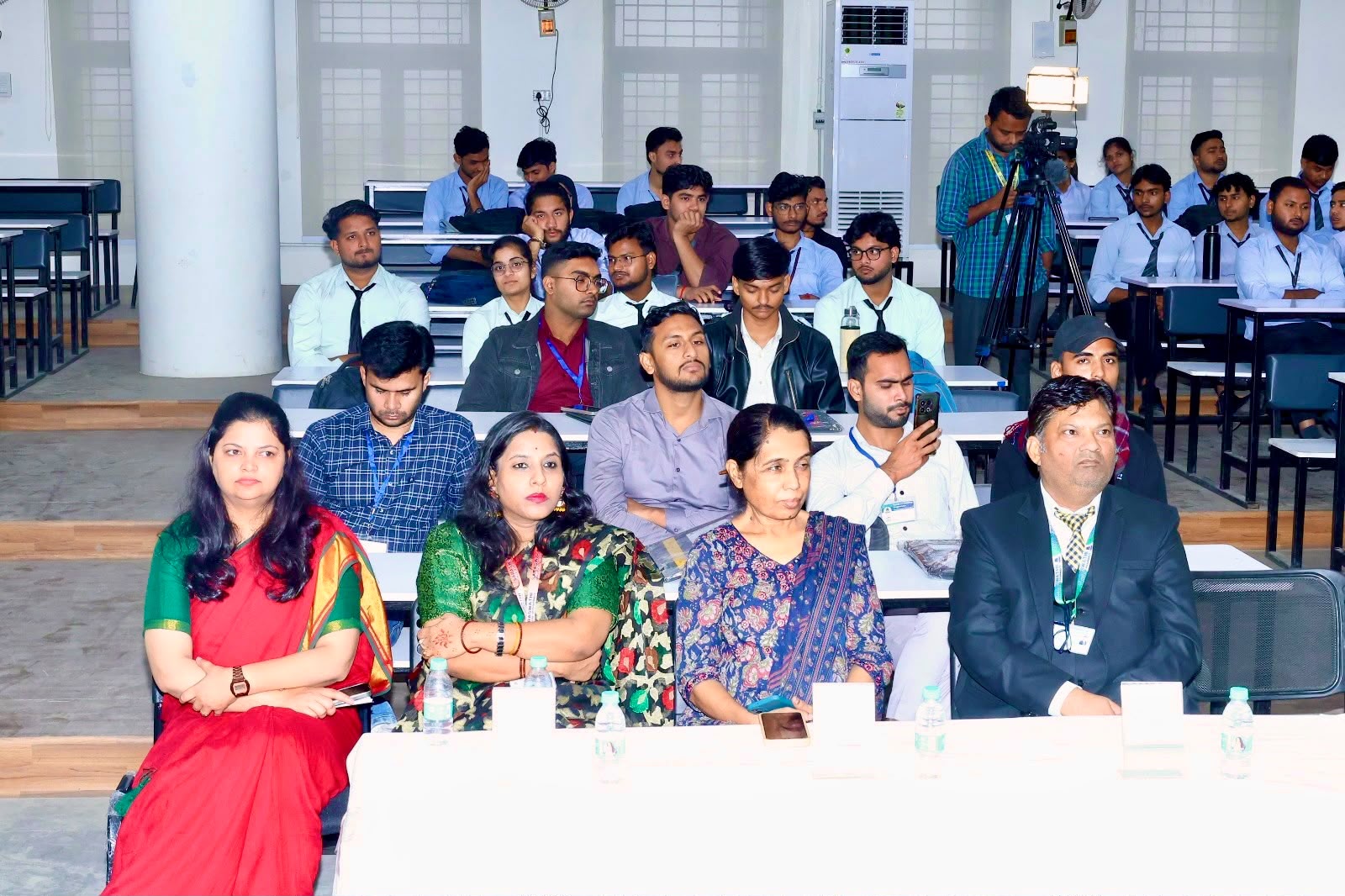 सरस्वती कॉलेज ऑफ फार्मेसी में HPLC और आधुनिक विश्लेषण तकनीकों पर दो दिवसीय हैंड्स-ऑन प्रशिक्षण