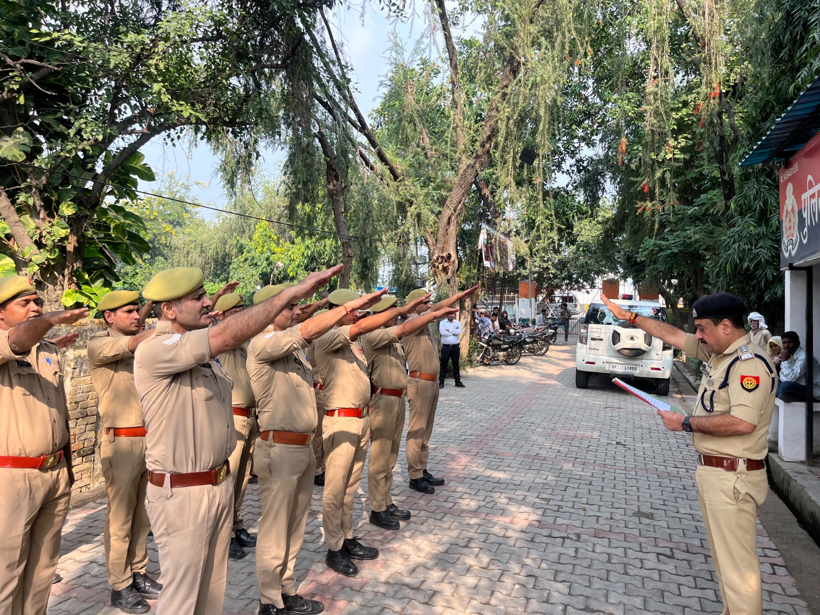 राष्ट्रीय एकता दिवस पर जिले के सभी थानों में पुलिसकर्मियों ने ली राष्ट्रीय एकता की शपथ