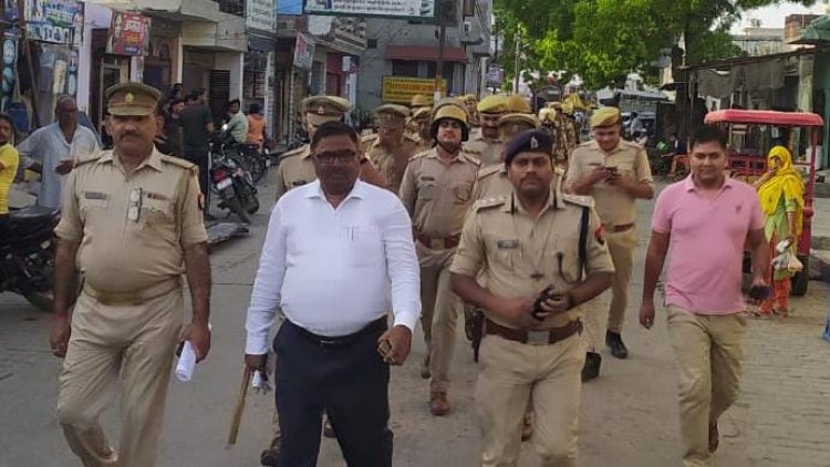 समस्त जनपदीय पुलिस द्वारा शान्ति एवं कानून व्यवस्था सांप्रदायिक सौहार्द बनाए रखने के उद्देश्य से अपने-अपने क्षेत्रों में किया गया भ्रमण पैदल गश्त