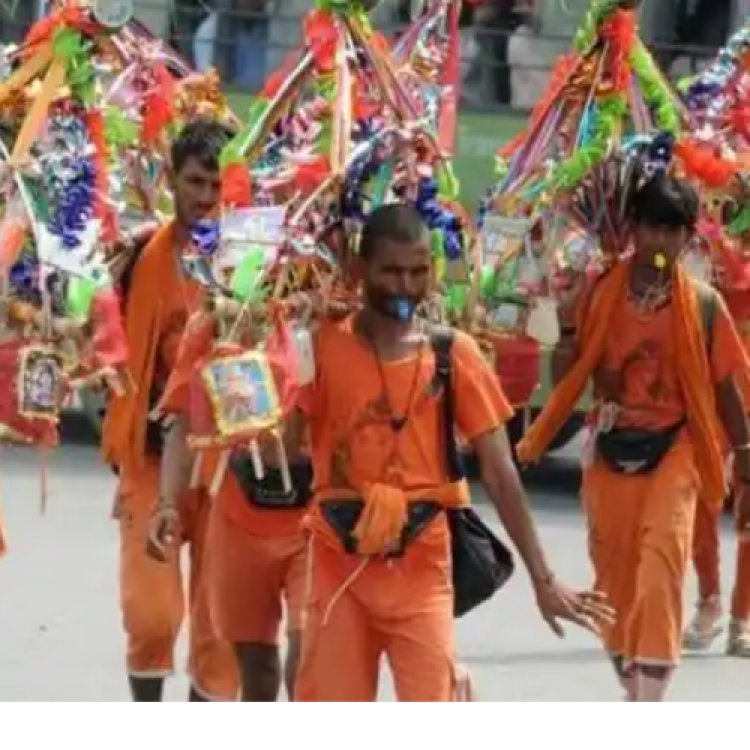 हरिद्वार से गंगाजल व कांवड़ लेकर कांवड़ियों का यू.पी. की सीमा में पहुंचने का सिलसिला शुरु