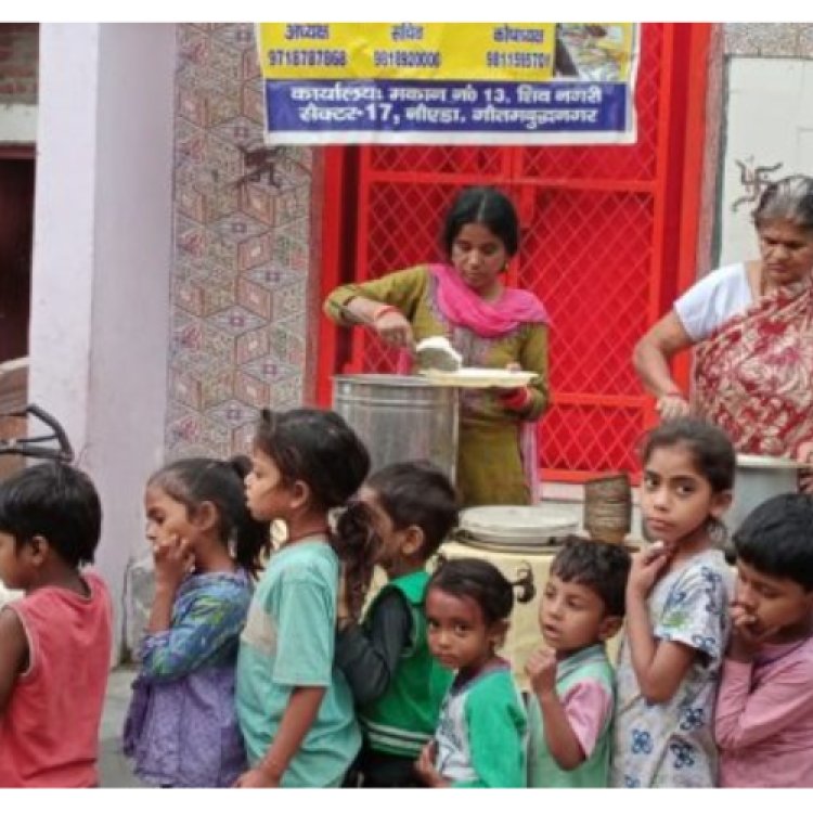 दीदी की रसोई ट्रस्ट ने सैकड़ों जरूरतमंदों को कराया नि:शुल्क भोजन