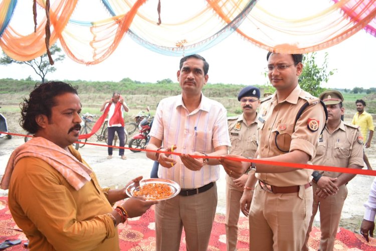 कांवड़ यात्रा को सौहार्दपूर्ण वातावरण में सम्पन्न कराये जाने के लिए जिला प्रशासन की ओर से की गई व्यवस्थाओं में स्थानीय लोगों द्वारा भी बढ़ चढ़कर हिस्सा लिया