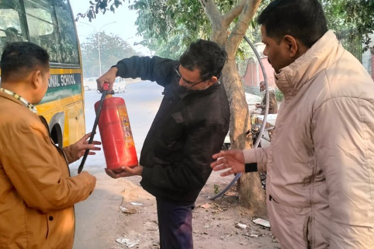 द्वितीय सड़क सुरक्षा पखवाड़े के तहत बिना सीटबेल्ट/हेलमेट, विपरीत दिशा, तेज गति, नशे की हालत में वाहन चलाने वालों के विरूद्ध की गयी प्रभावी कार्यवाही।*