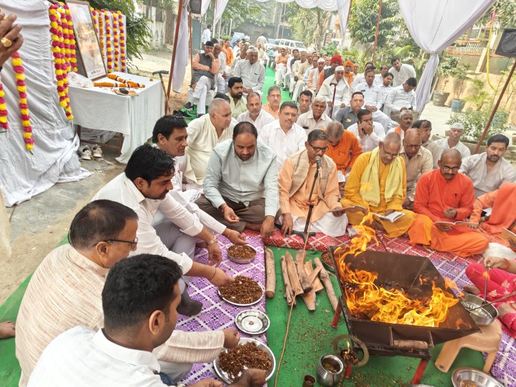 वरिष्ठ साहित्यकार प्रो0 विजेन्द्र सिंह आर्य की श्रद्धांजलि सभा हुई संपन्न