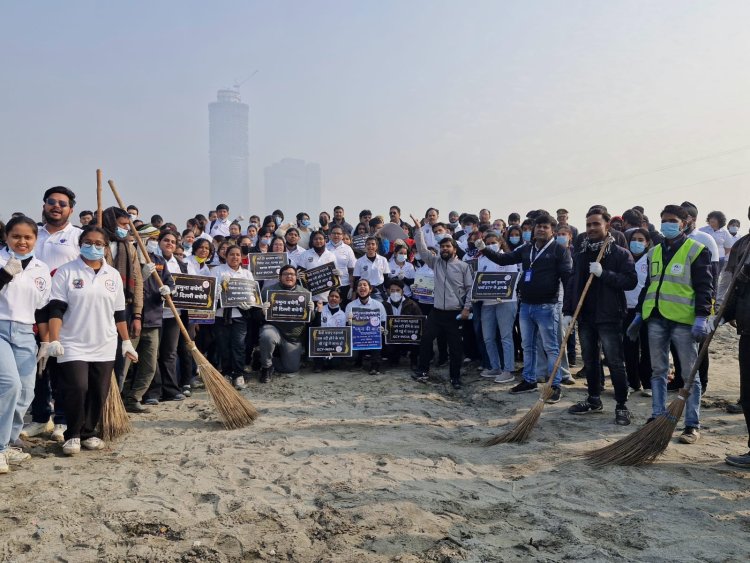 मनीष कुमार वर्मा के निर्देशों के क्रम में एवं प्रभागीय वन अधिकारी के नेतृत्व में आज स्वच्छ यमुना के लिए चलाया गया अभियान