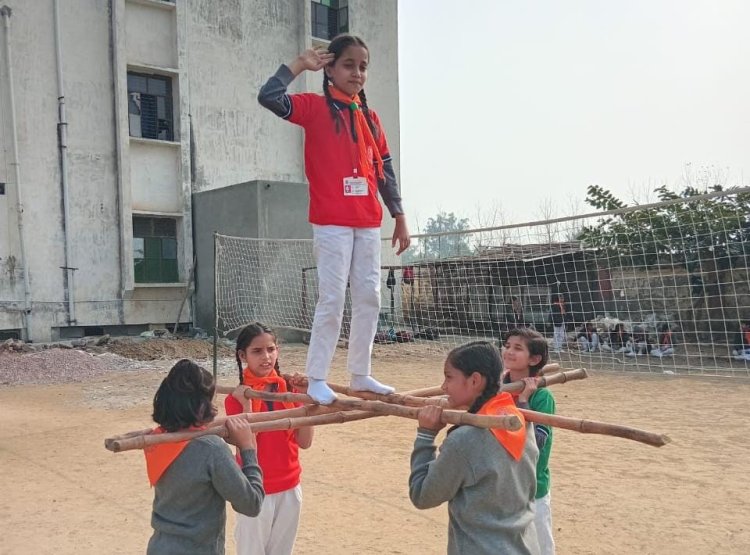 स्काउट गाइड कैंप में बच्चों को मिली विशेष ट्रेनिंग