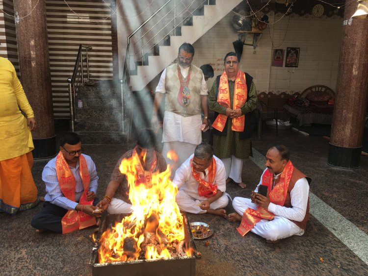 श्रीसिद्धपीठ दुर्गा मंदिर में अत्यन्त श्रद्धा एवं धूमधाम से सम्पन्न हुआ अष्ट दिवसीय ग्यारह हजार हनुमान चालीसा पाठ एवं हनुमान महायज्ञ