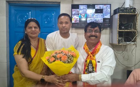Noida शनि जयंती एवं शनि अमावस्या पर श्री सिद्ध पीठ शनि मंदिर में उमड़ा आस्था का सैलाब