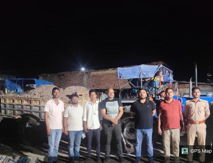 -UP बहराइच नवाबगंज ब्लॉक क्षेत्र :उप जिलाधिकारी अमित यादव का खनन माफियाओं पर प्रहार
