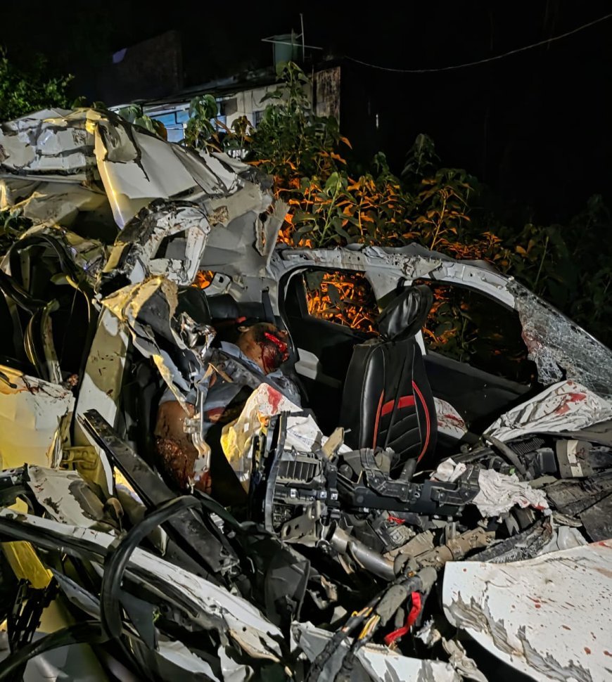 UP बहराइच-नानपारा हाईवे पर भीषण सड़क हादसा: कंबाइन मशीन से टकराकर उछली कार; चार की मौत, दो गंभीर रूप से घायल