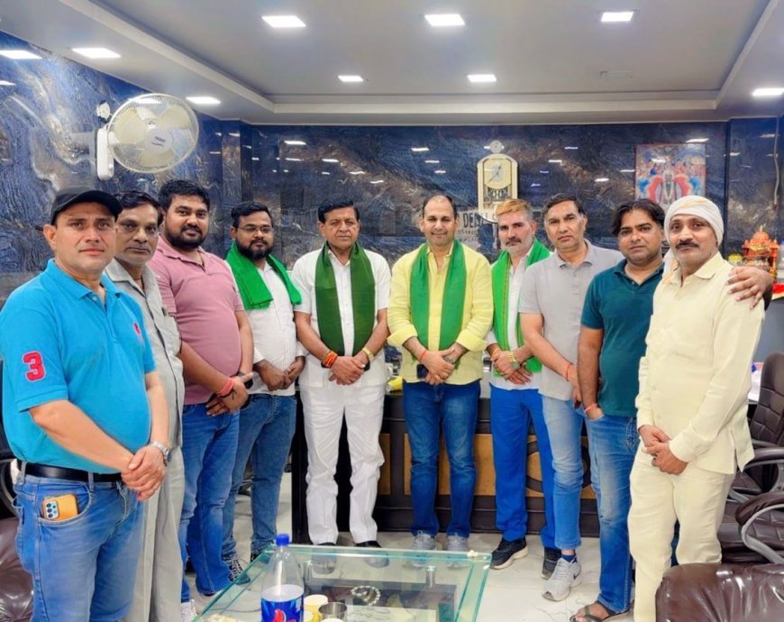भाकियू लोकशक्ति के राष्ट्रीय चिंतन शिविर हरिद्वार उतराखंड में होने वाले कार्यक्रम को लेकर एक बैठक नोएडा कार्यालय सदरपुर सोम बाज़ार पर आयोजित हुई।