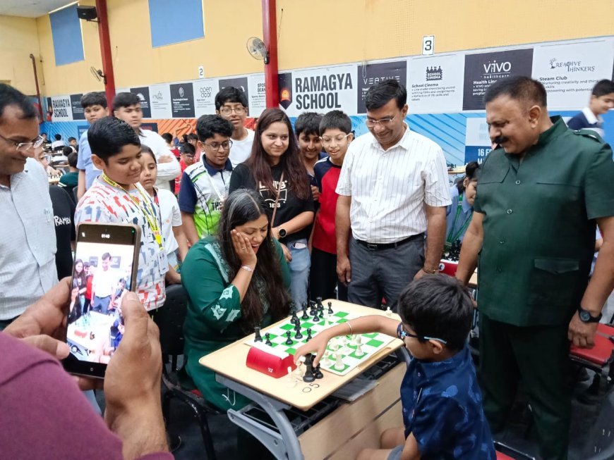 जिलाधिकारी ने किया जिला प्रशासन द्वारा आयोजित जनपदीय शतरंज प्रतियोगिता का शुभारंभ