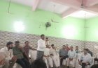 Noida मीट की दुकानों पर आक्रोश मुख्य रूप से धार्मिक भावनाओं, सार्वजनिक स्वच्छता, और अवैध संचालन को लेकर उपजा विवाद