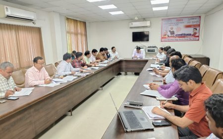 विद्युत आपूर्ति व्यवस्था, राजस्व वसूली एवं उपभोक्ता सेवाओं की प्रगति की गहन समीक्षा।