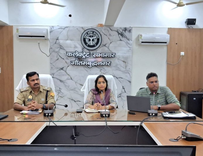 Gautam budh nagar :14 जून को जनपद में 14 परीक्षा केंद्रों पर आयोजित होगी लिखित परीक्षा